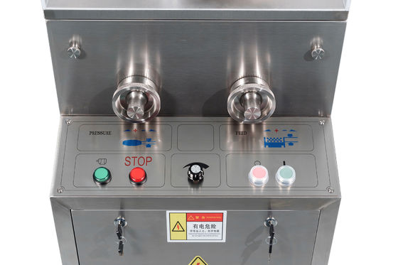 TIANHE ZP5/7/9 ステーション 緑藻スピルリナ錠剤 ラボ用打錠機 1時間あたり10000錠 サプライヤー