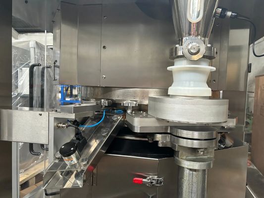 596400 PCS/H 自動PLCと24時間オンラインサービスを持つ高速回転タブレットプレス サプライヤー