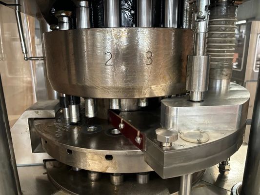 ZP11 Rotary Tablet Press Machine with 11 Stations 100 kN Main Pressure and 5.5 kW Motor Power for Pharmaceutical and Food Industries サプライヤー