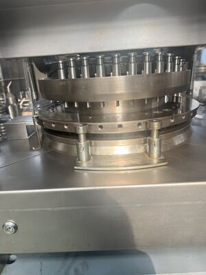 Fette Customized EU Tooling Punch & Die / Mould For Tablet Press Machine サプライヤー